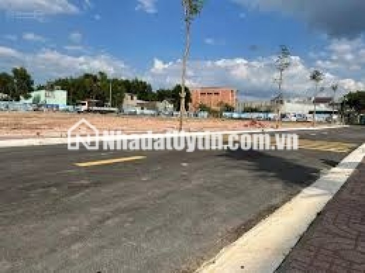 chơn thành ngay tthc 1ty2/200m2 hàng hiếm , 10m ngang